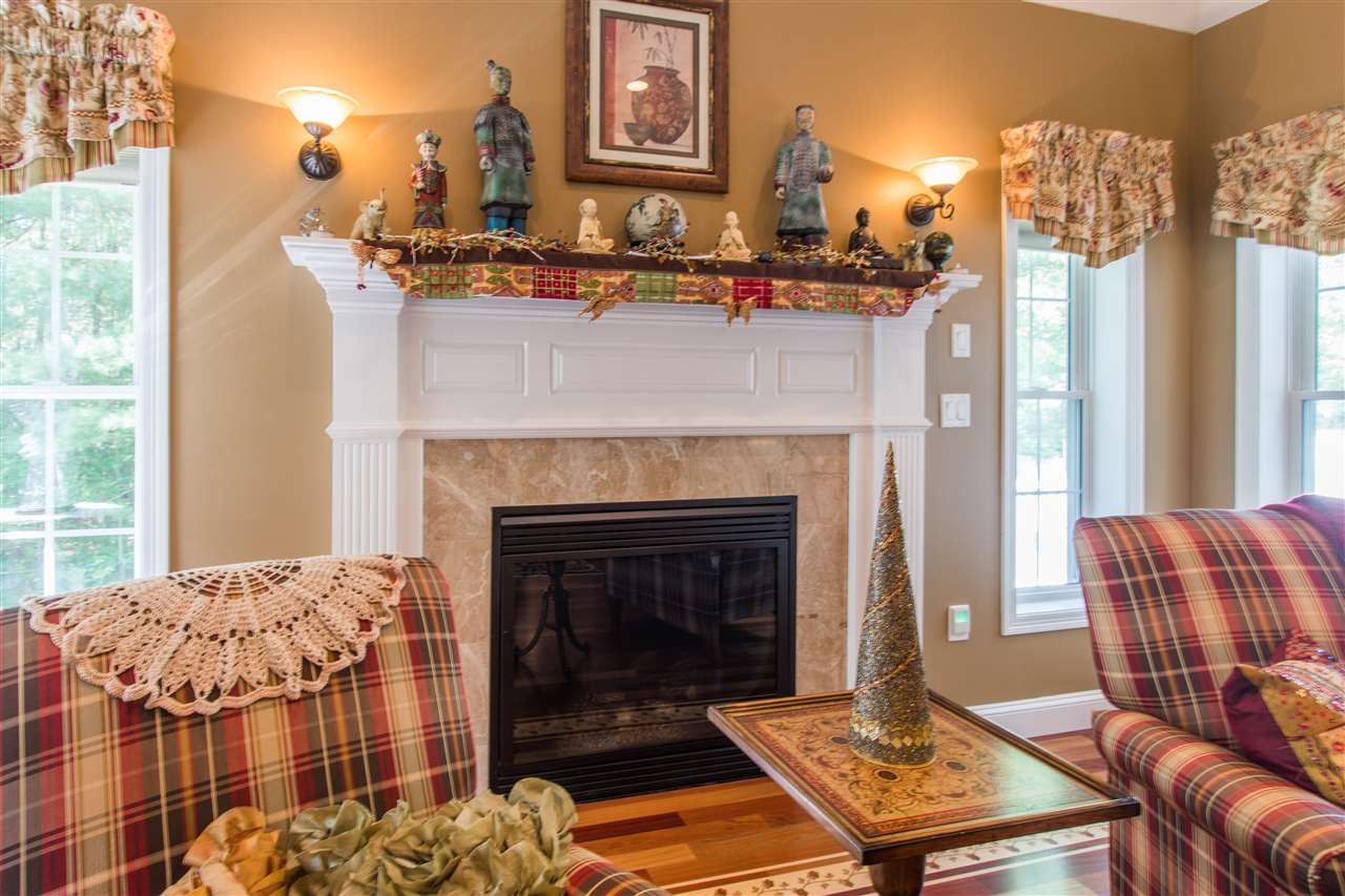 21 Flintlock Road Salem, NH 03079 - Photo 8 of 34