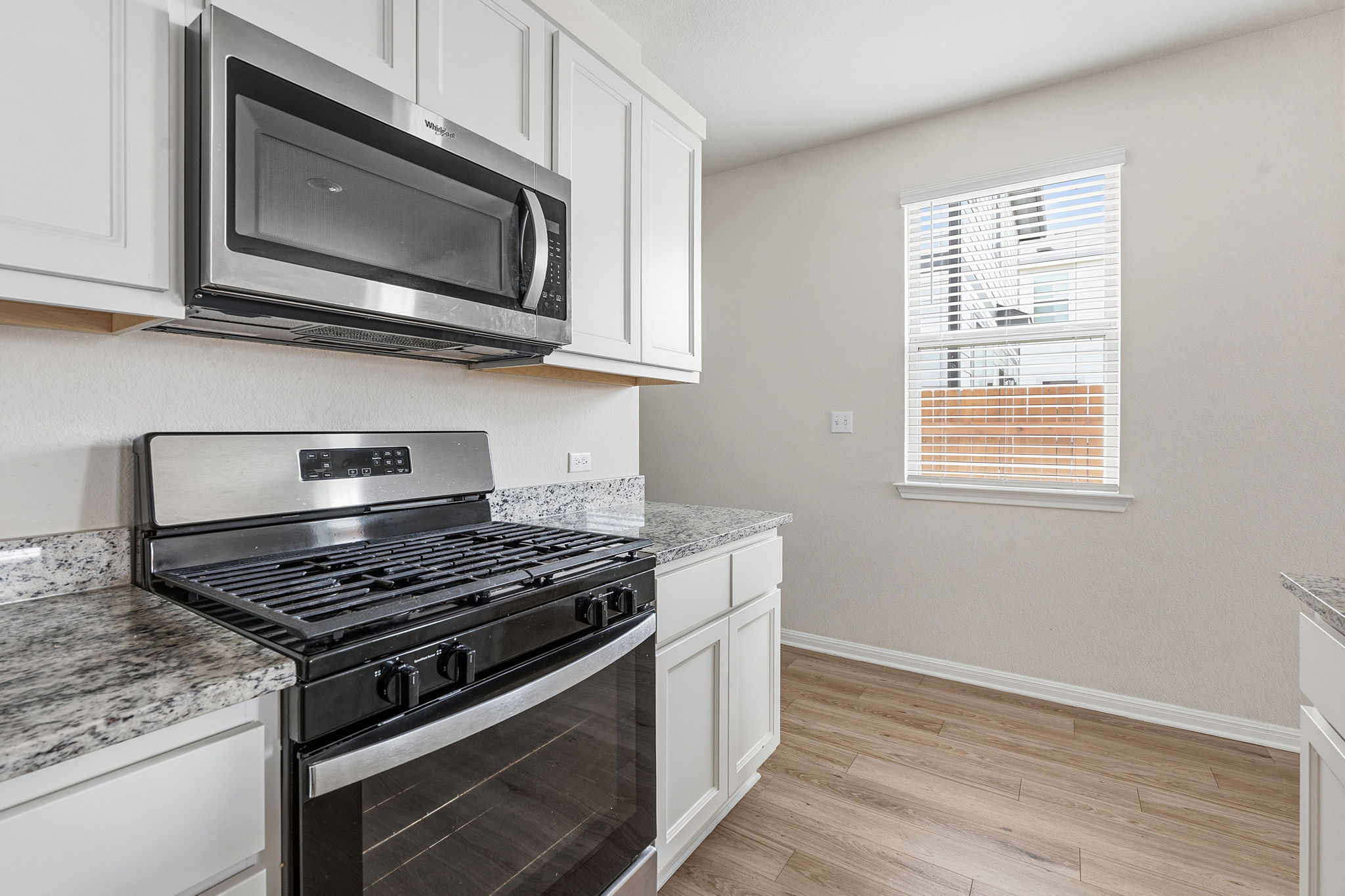 323 Tolo Drive Elgin, TX 78621 - Photo 7 of 29