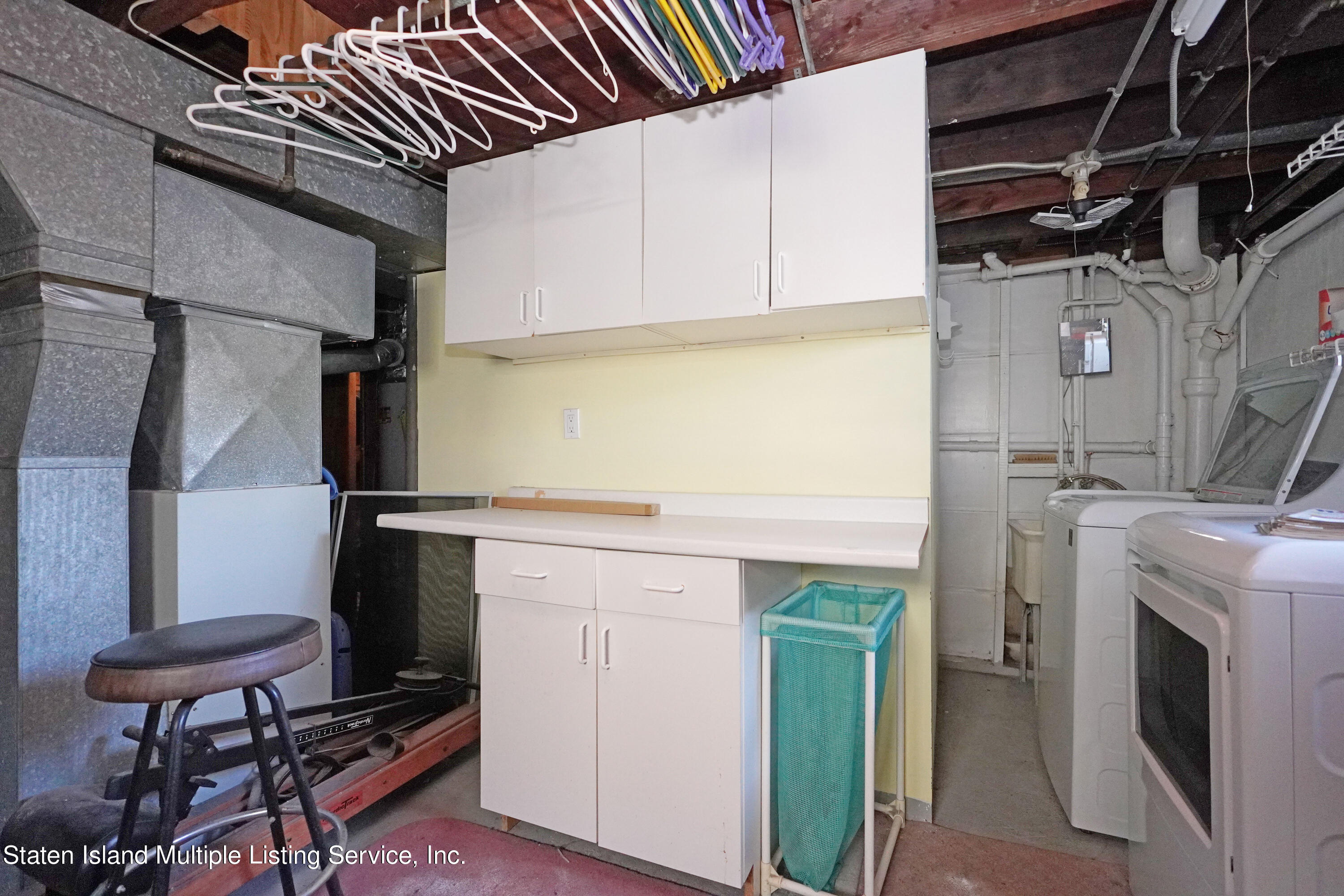 341 Beach Road Staten Island, NY 10312 - Photo 21 of 28 Washroom