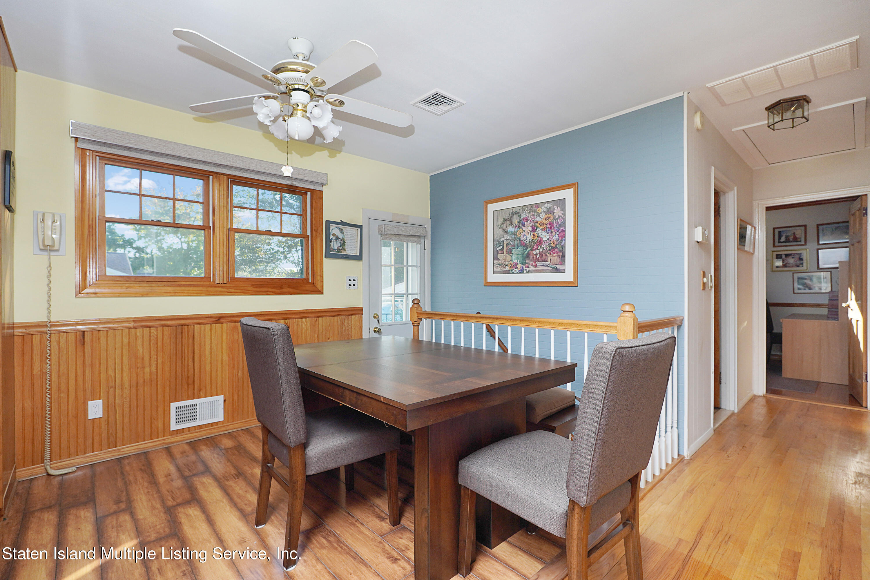 341 Beach Road Staten Island, NY 10312 - Photo 6 of 28 Dining Area