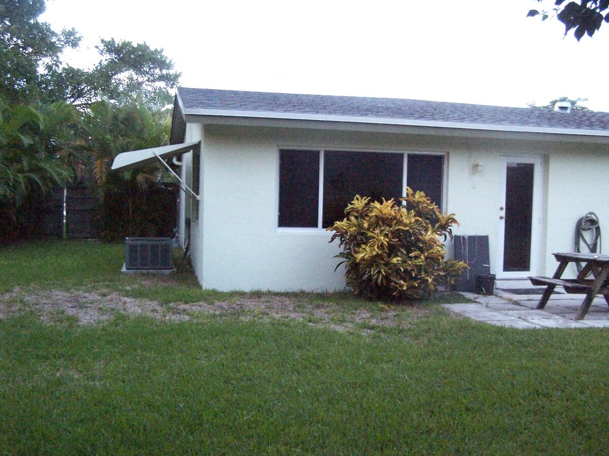 170 Northwest 7th Street Boca Raton, FL 33432 - Photo 5 of 15 100_3726
