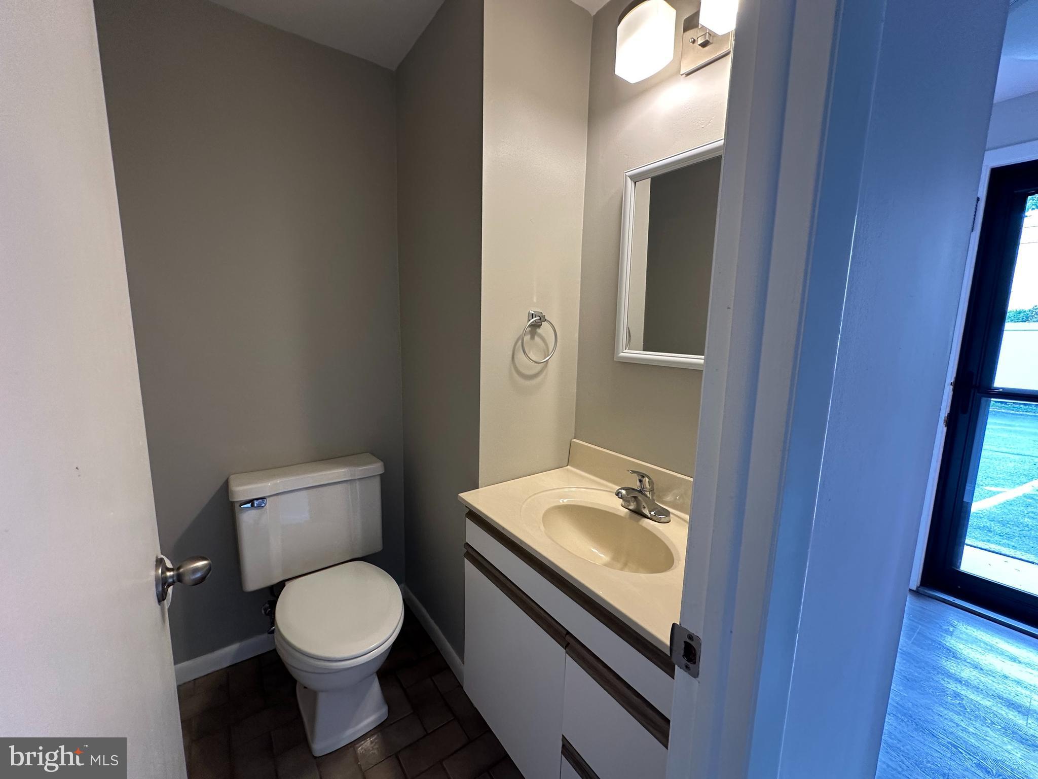 315 South Valley Forge Road Devon, PA 19333 - Photo 7 of 14