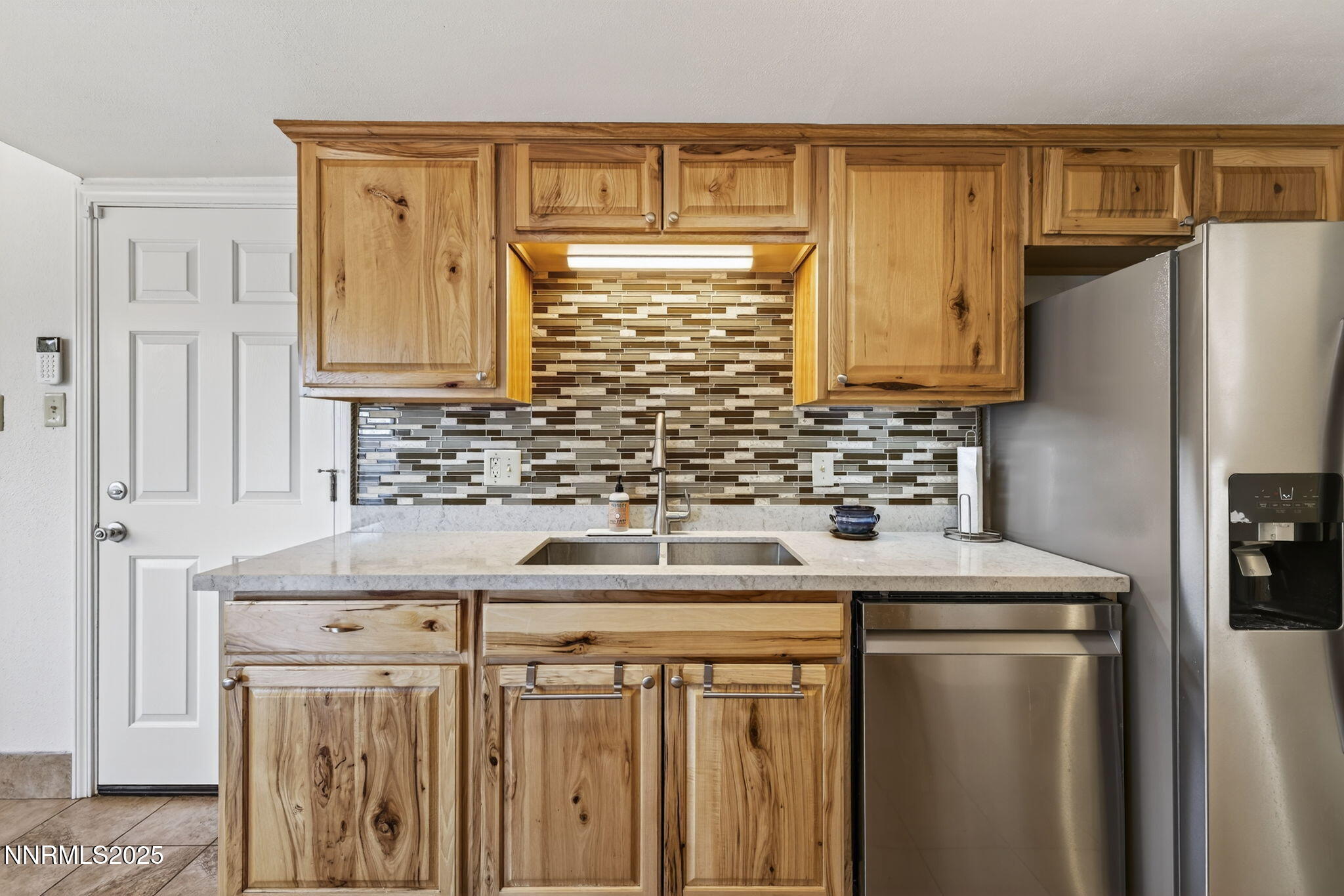 3295 Sandra Drive Reno, NV 89503 - Photo 13 of 34 16-web-or-mls-3295 Sandra-16