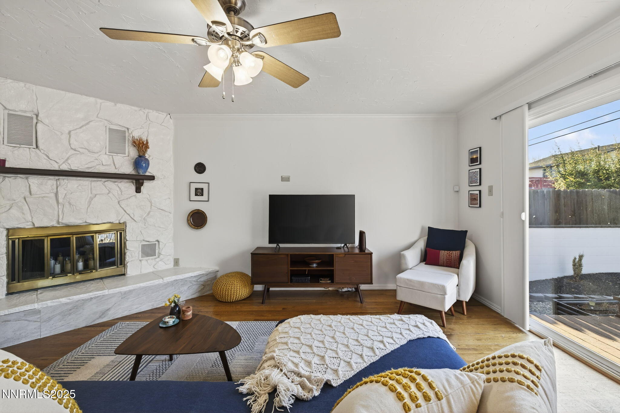 6-web-or-mls-3295 Sandra-7