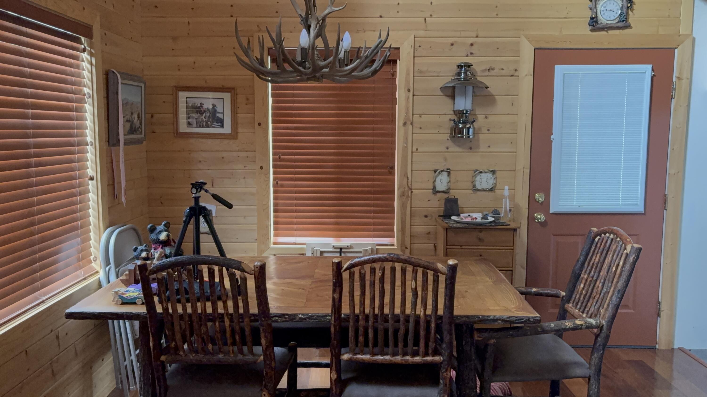 38 North Box Cyn Road Springdale, UT 84767 - Photo 11 of 25 12 Dining Room