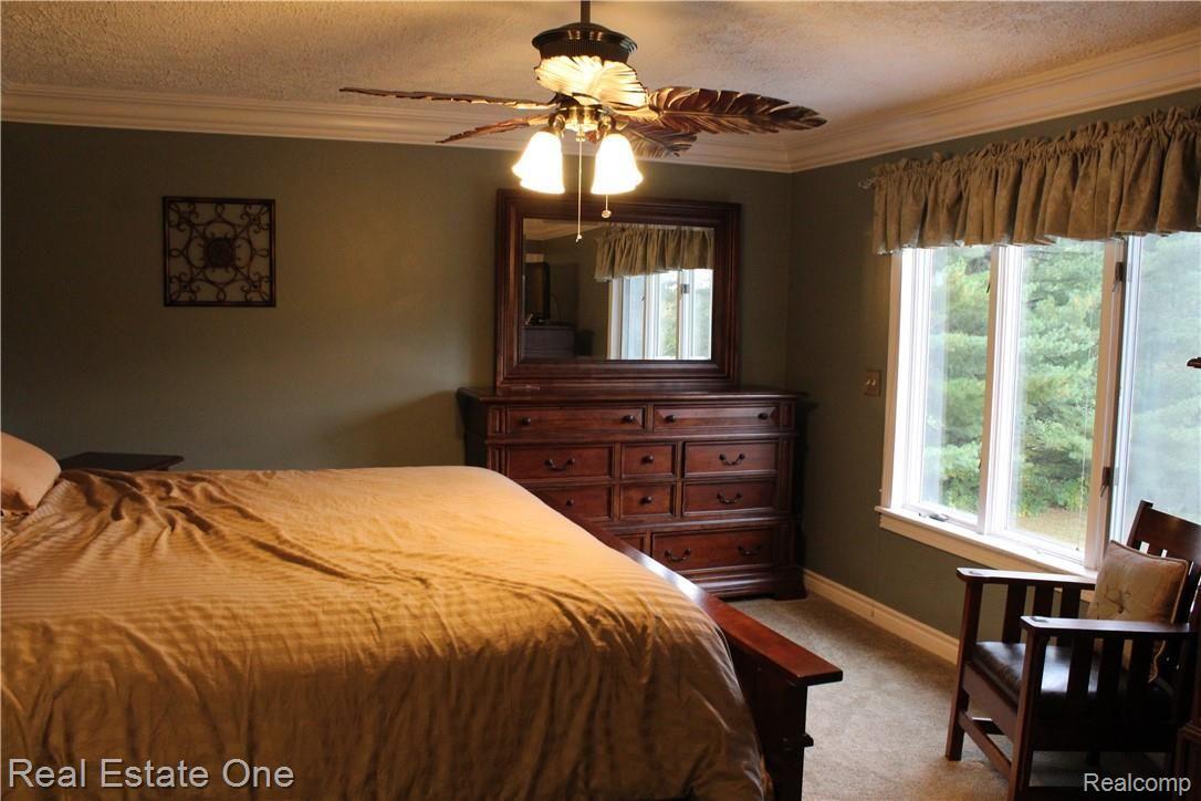 2389 Byron Road Howell, MI 48855 - Photo 40 of 70 IMG_0496.JPG