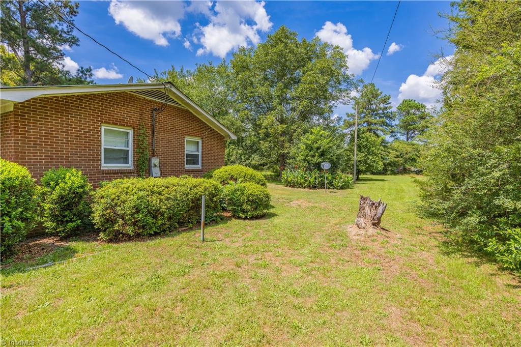 157 Lighthouse Church Road Jackson Springs, NC 27281 - Photo 5 of 29 Gallery Image 5