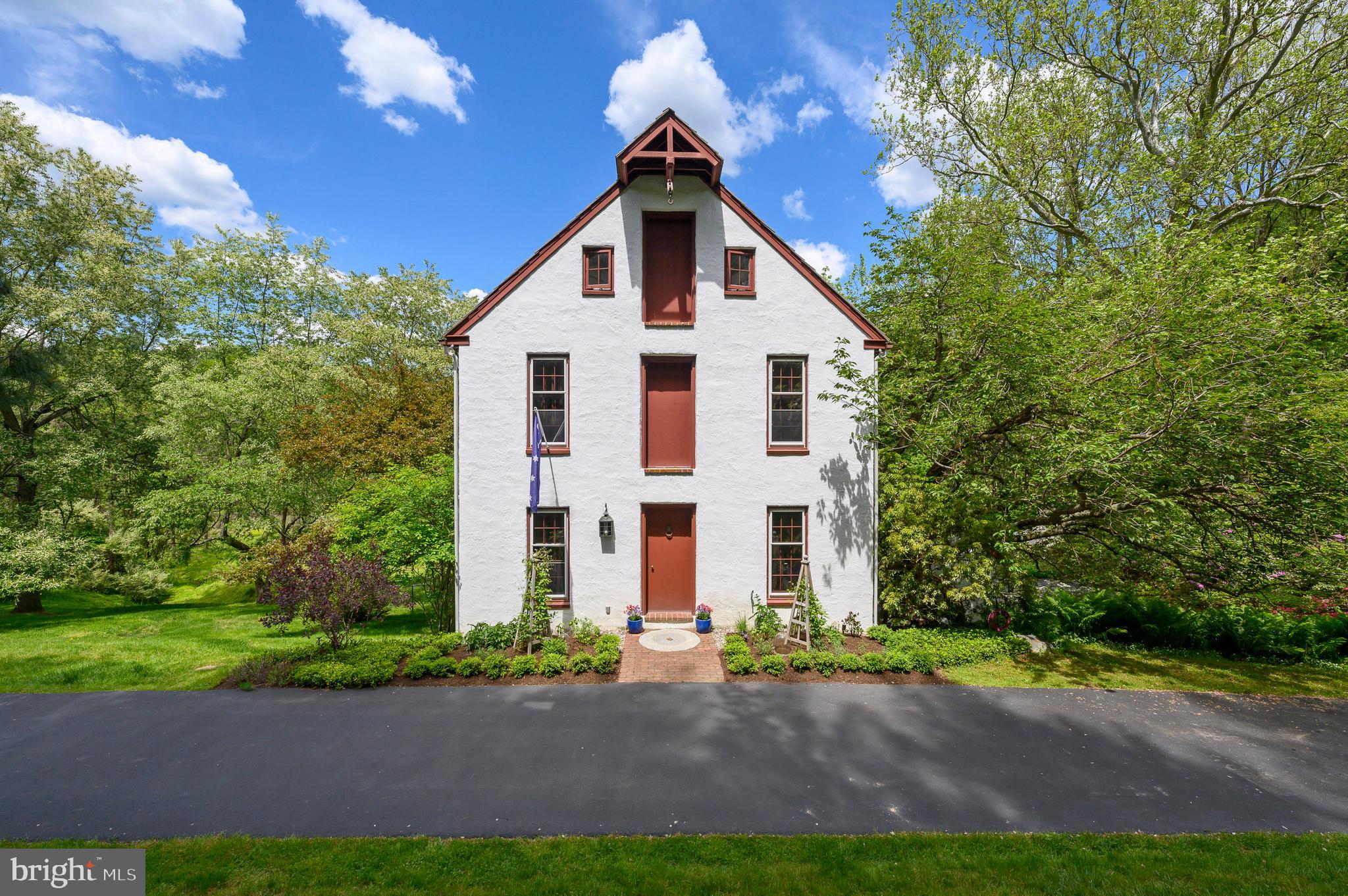 975 Conner Road West Chester, PA 19380 - Photo 3 of 44 Gallery Image 3