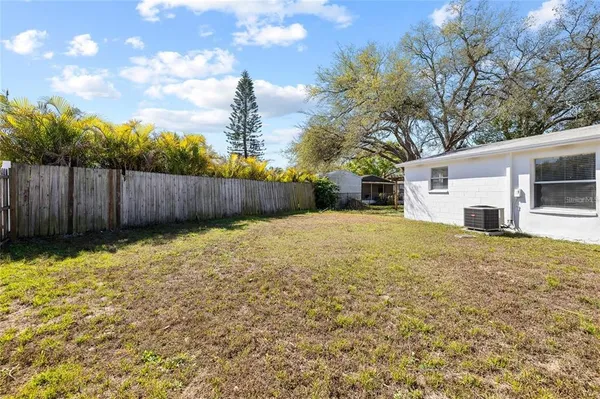 $2,300 | 6150 101st Avenue North, Pinellas Park, FL 33782