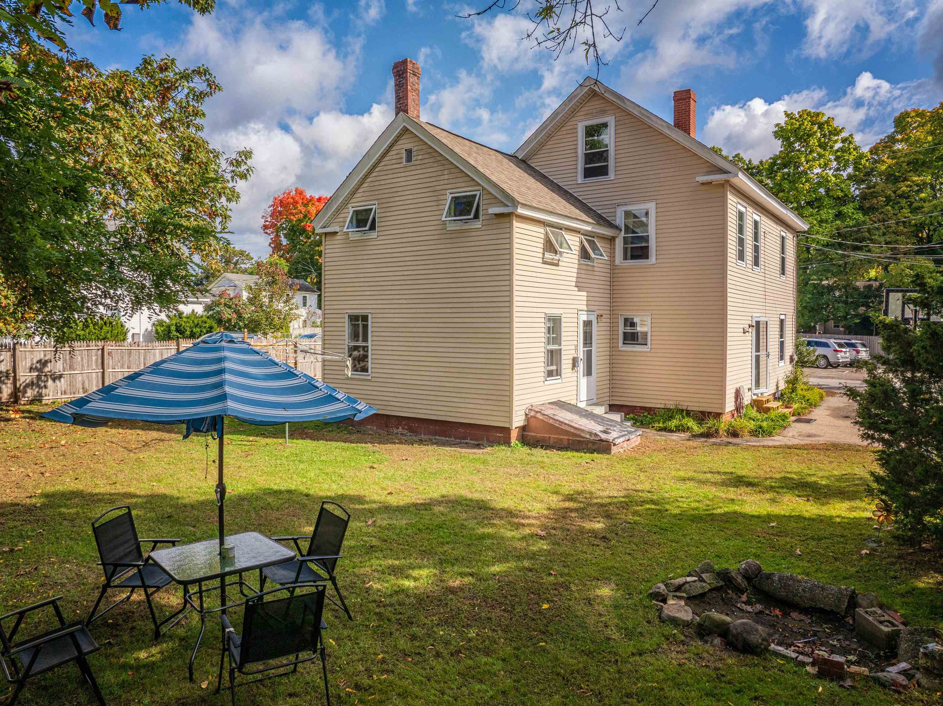 10 School Street Exeter, NH 03833 - Photo 2 of 43