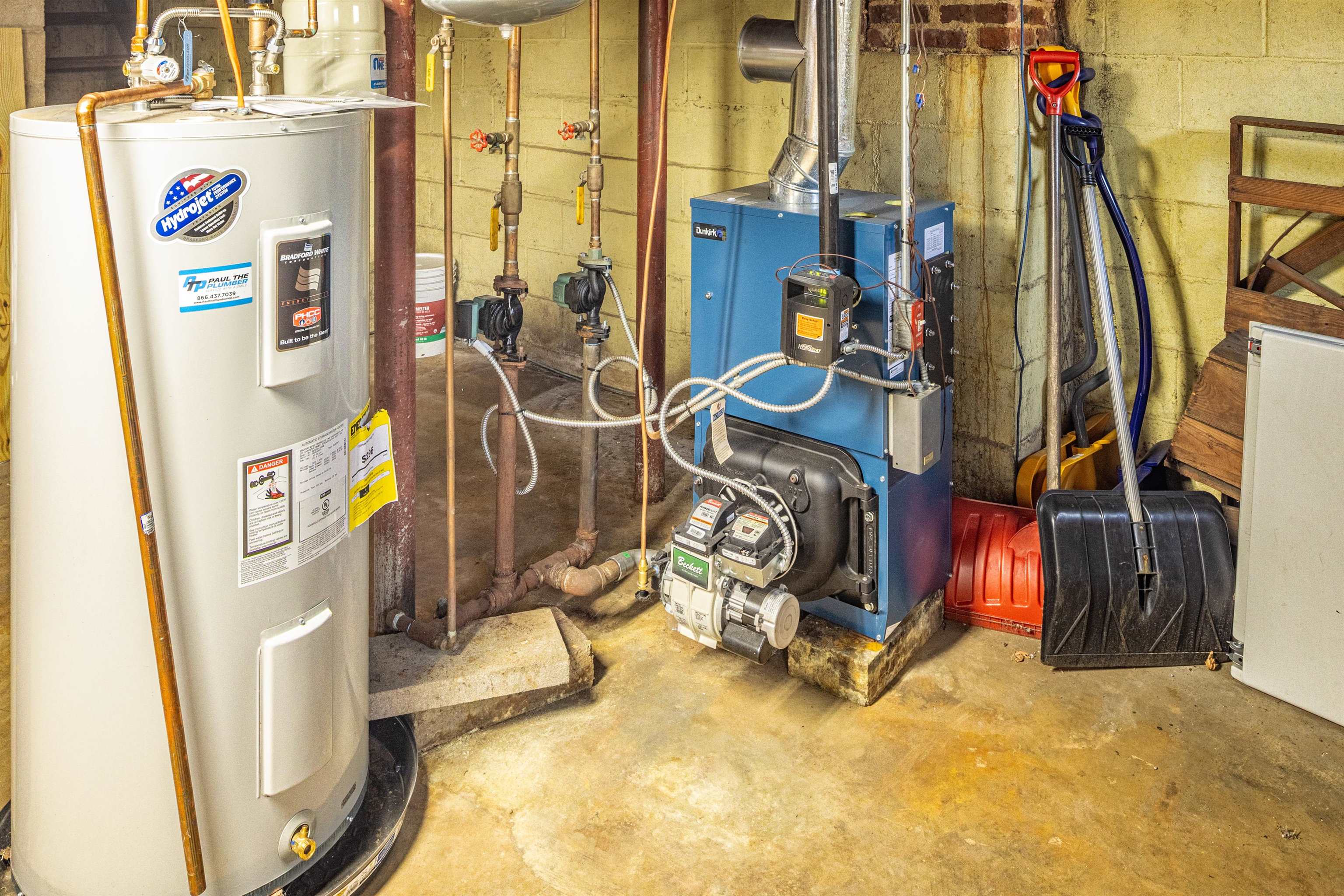 10 School Street Exeter, NH 03833 - Photo 28 of 43