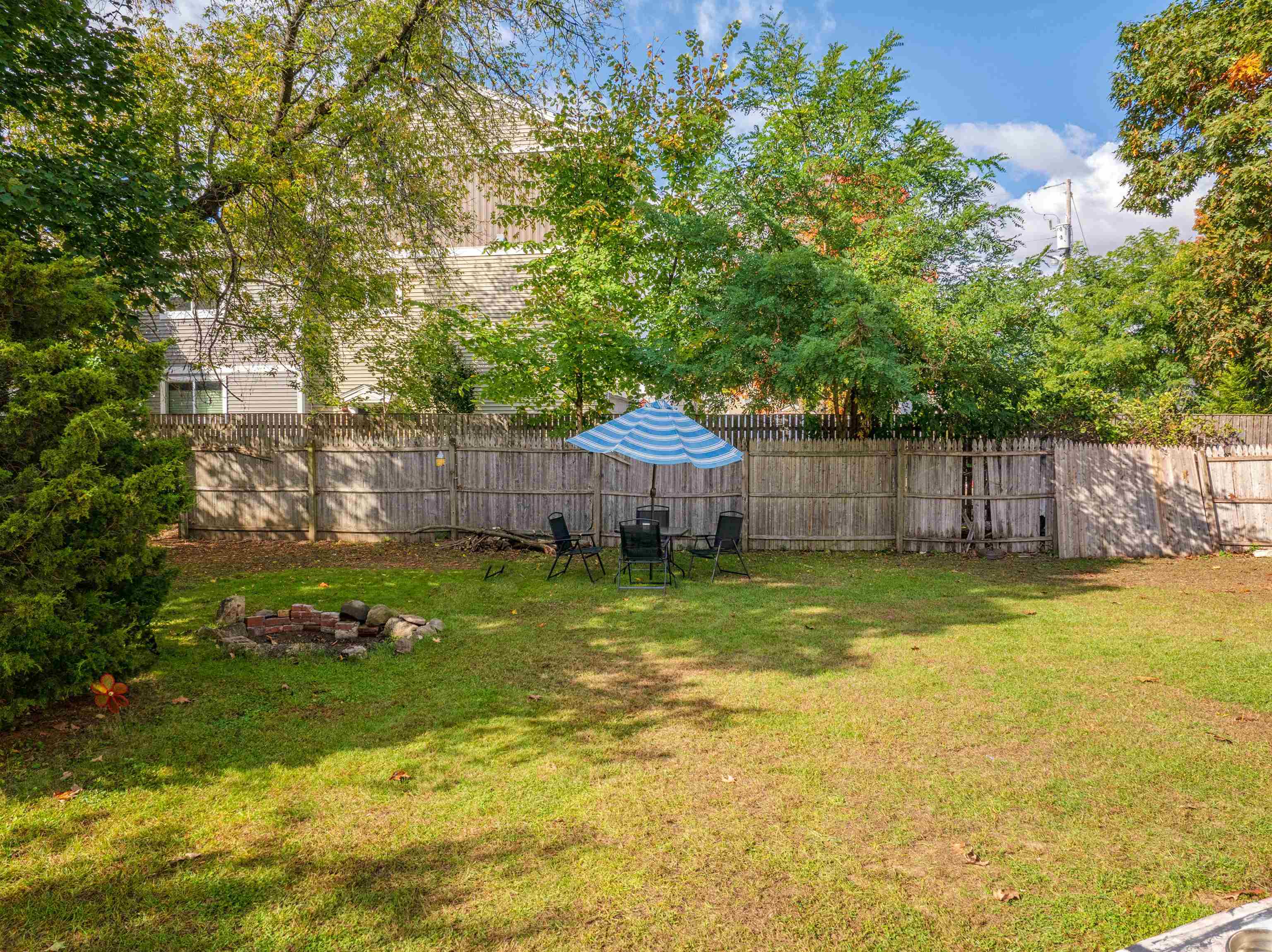 10 School Street Exeter, NH 03833 - Photo 31 of 43