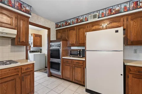 $998,000 | 24345 West 71st Street, Shawnee, KS 66227