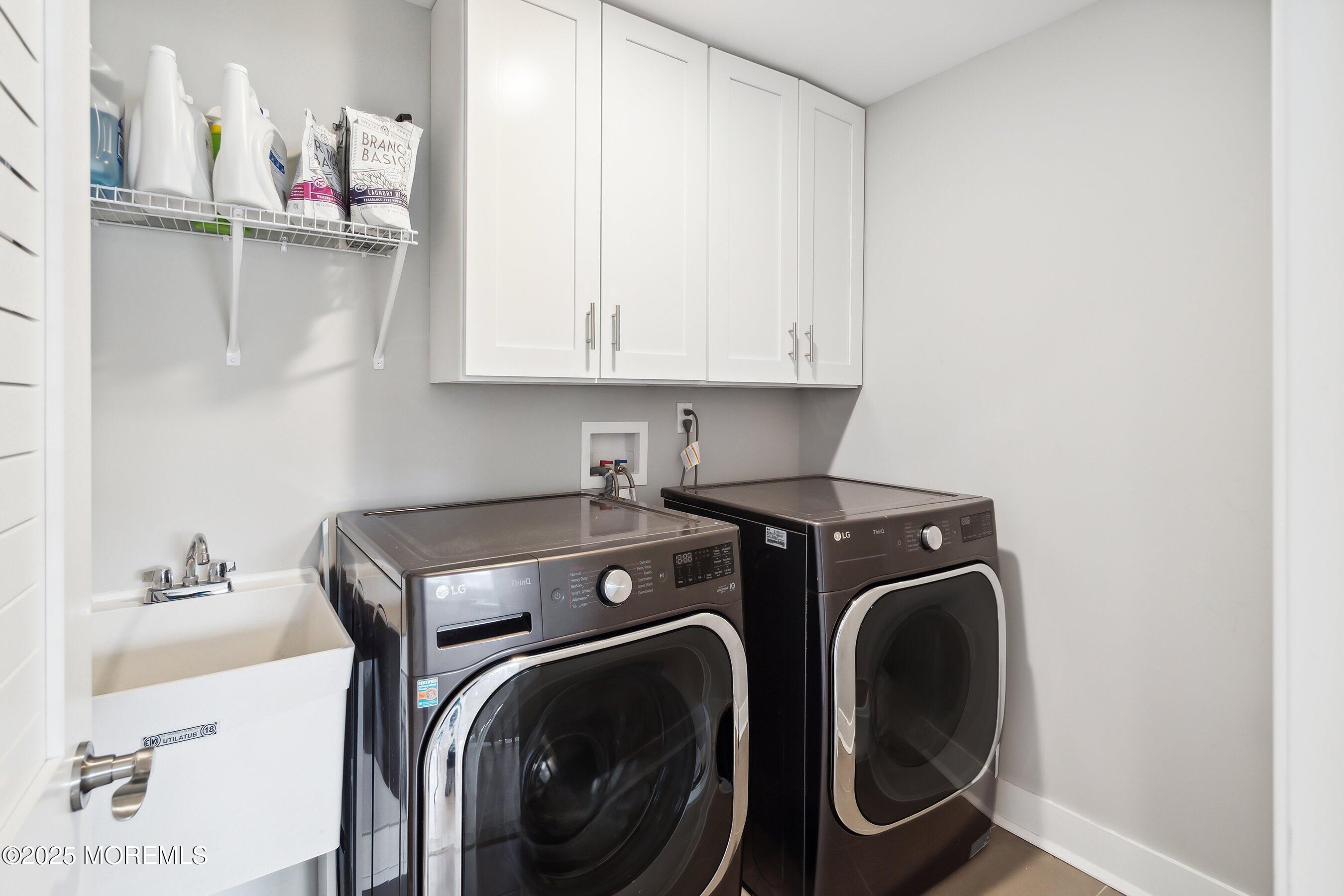 4 Sander Way Bayville, NJ 08721 - Photo 23 of 36 30-Laundry