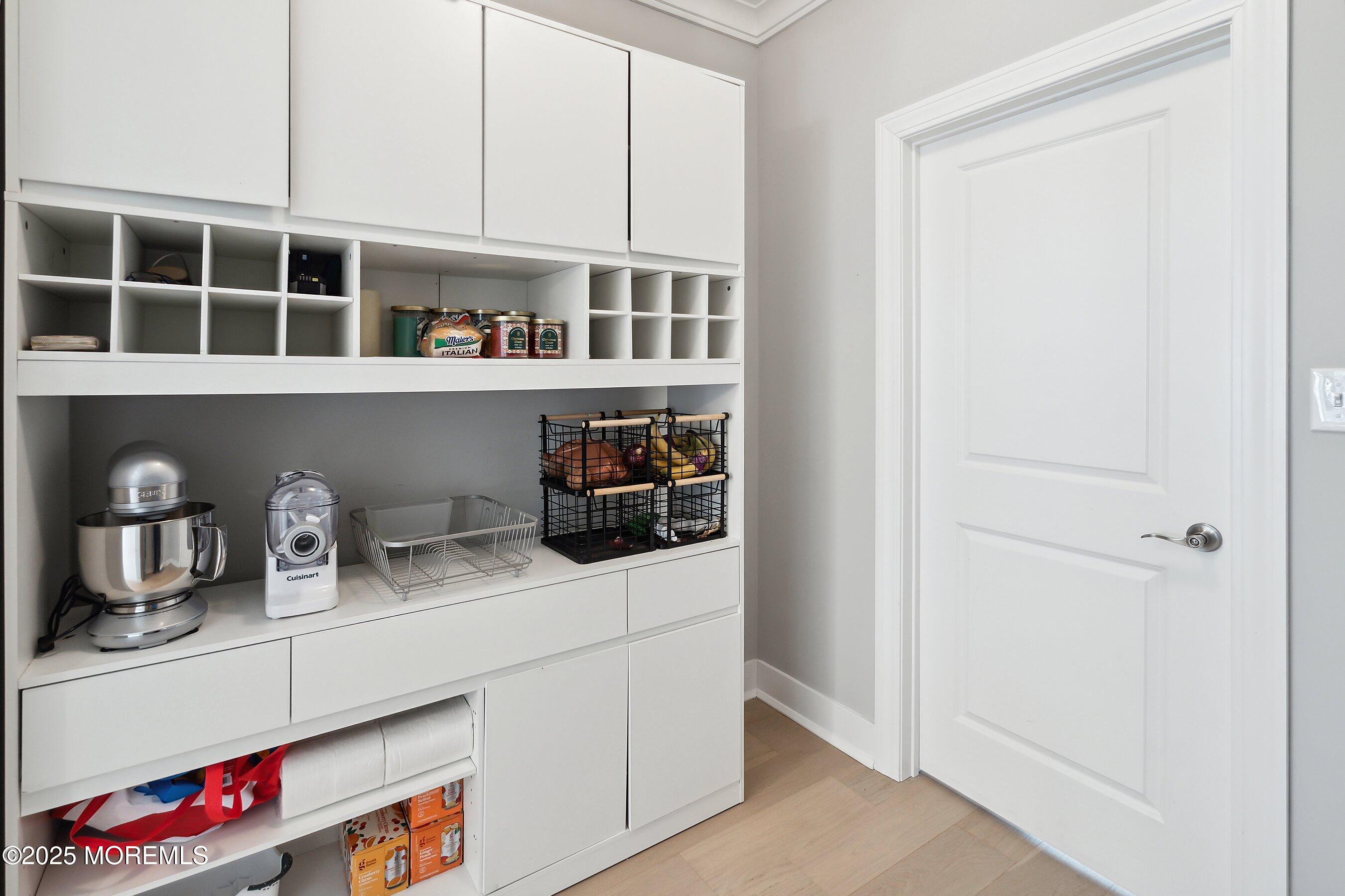 4 Sander Way Bayville, NJ 08721 - Photo 8 of 36 19-Kitchen 1D