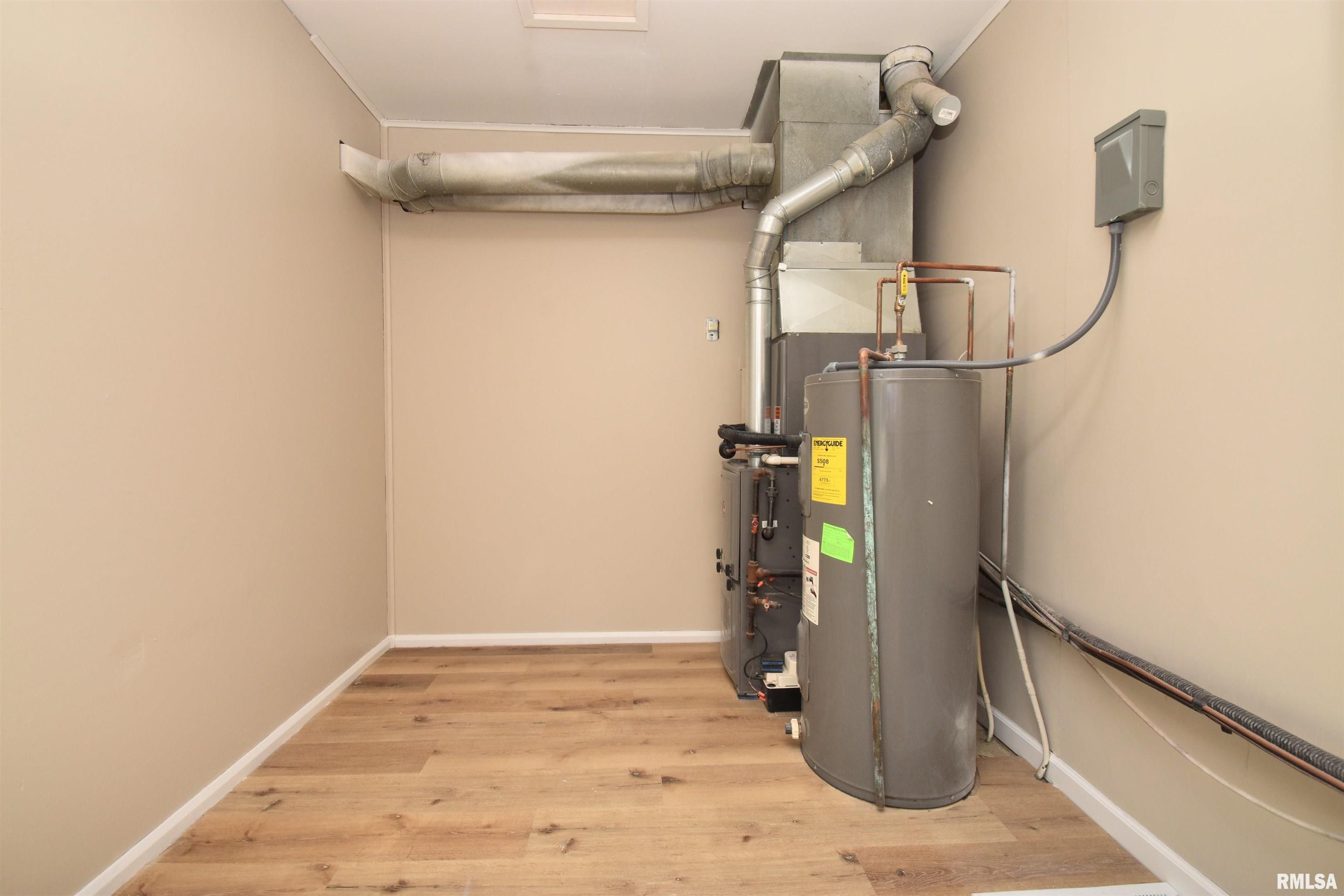 1404 Matilda Street Pekin, IL 61554 - Photo 18 of 30