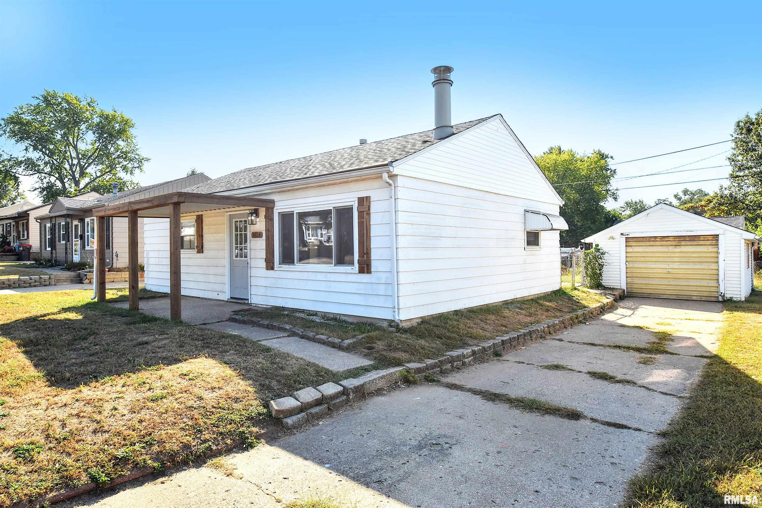 1404 Matilda Street Pekin, IL 61554 - Photo 3 of 30