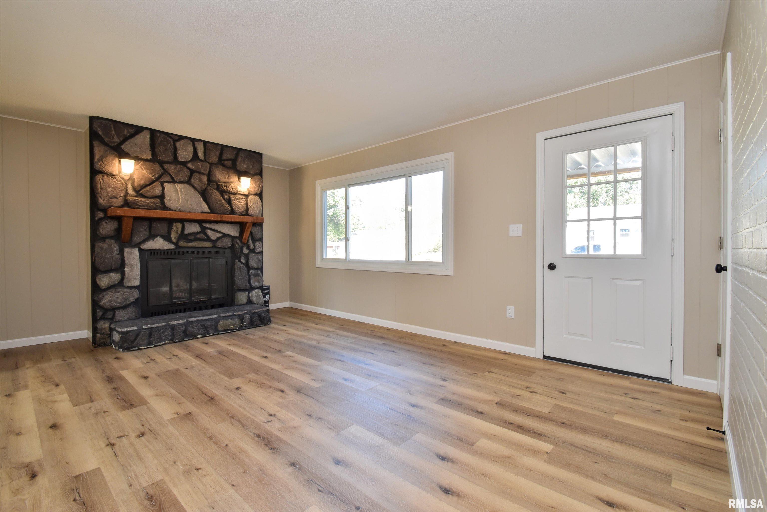 1404 Matilda Street Pekin, IL 61554 - Photo 6 of 30