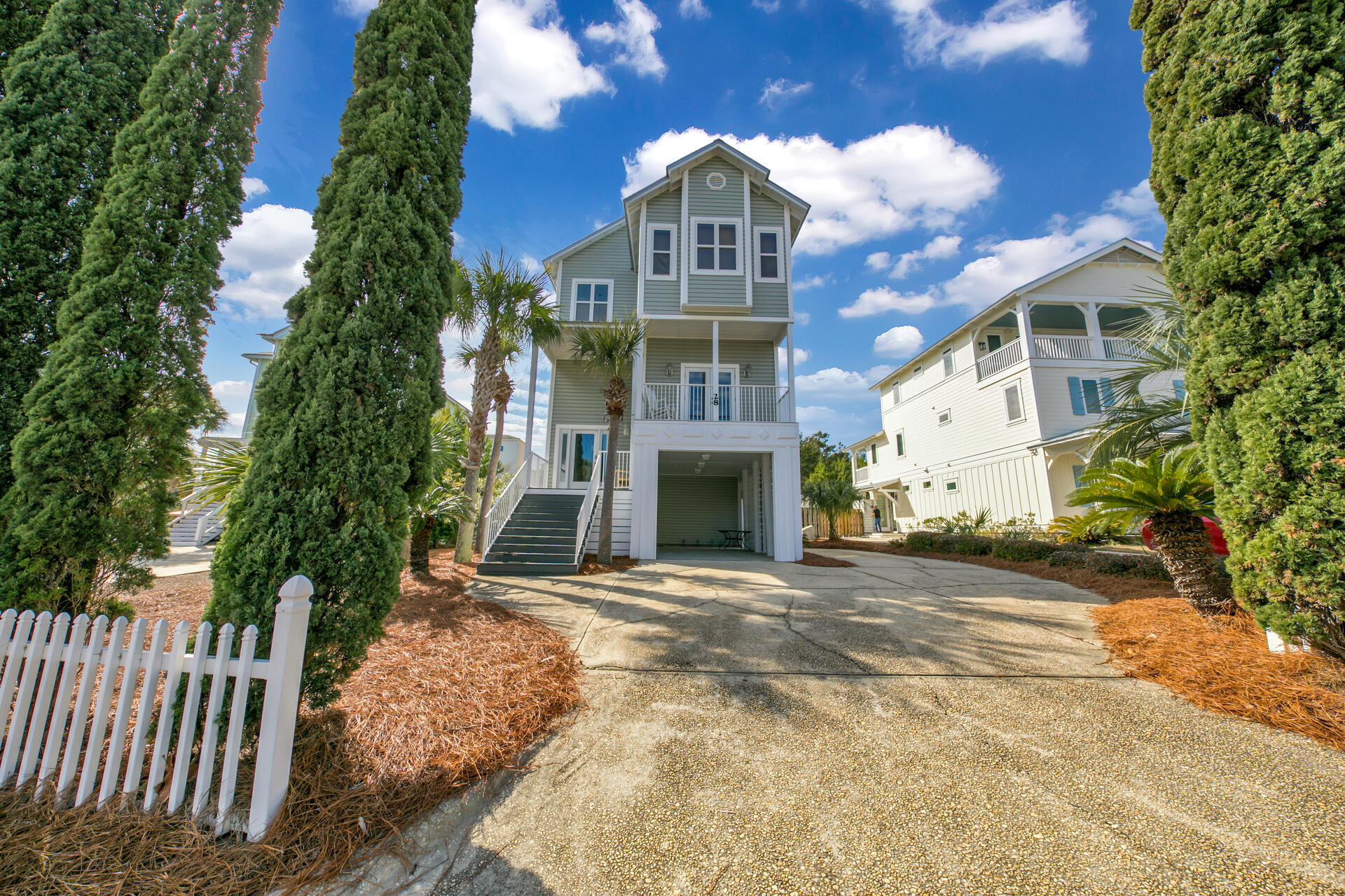 28 Sandcastle Court Santa Rosa Beach, FL 32459 - Photo 7 of 78 a front view of a house