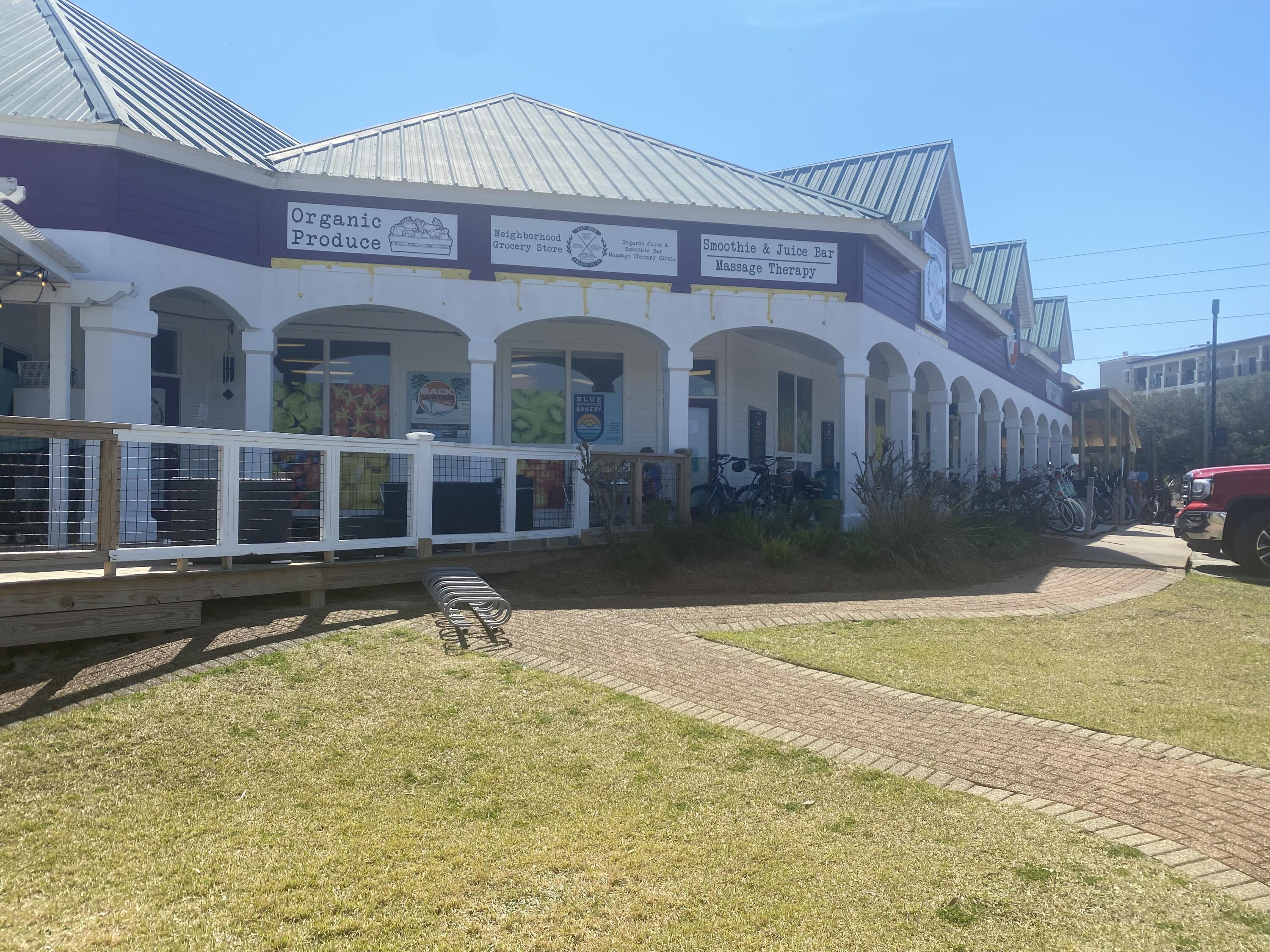 28 Sandcastle Court Santa Rosa Beach, FL 32459 - Photo 76 of 78 a front view of a house with a yard