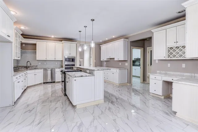 $665,000 | 608 Roxburgh Drive, Collierville, TN 38017