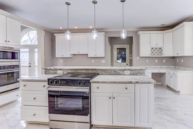 $665,000 | 608 Roxburgh Drive, Collierville, TN 38017