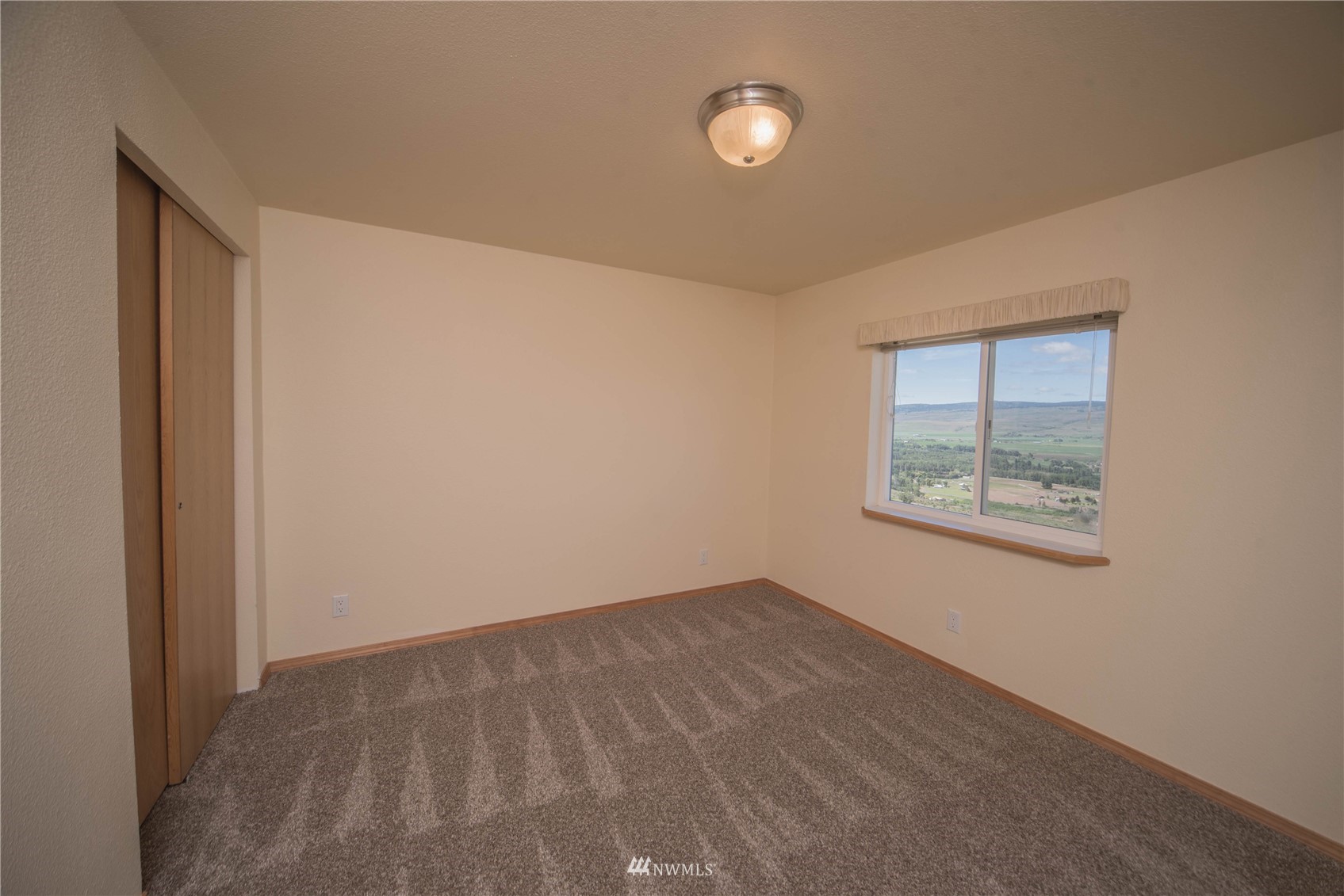 2731 Ellensburg Ranches Road Ellensburg, WA 98926 - Photo 13 of 26 Gallery Image 13