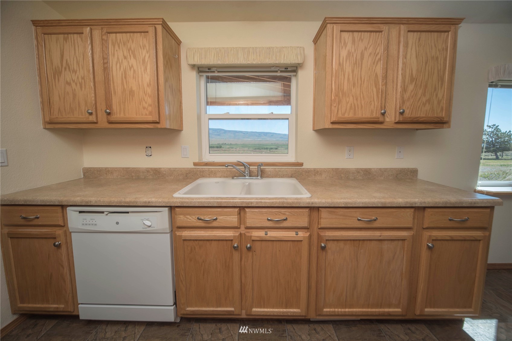 2731 Ellensburg Ranches Road Ellensburg, WA 98926 - Photo 5 of 26 Gallery Image 5