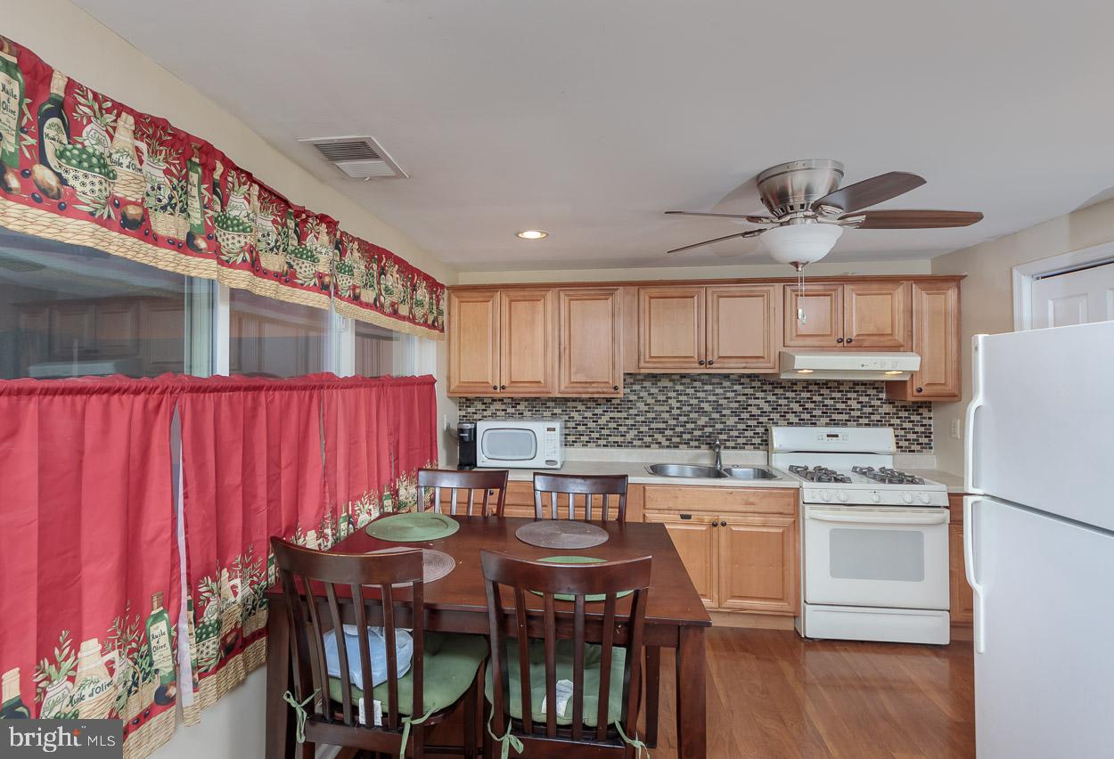 4433 Norfen Road Halethorpe, MD 21227 - Photo 14 of 36