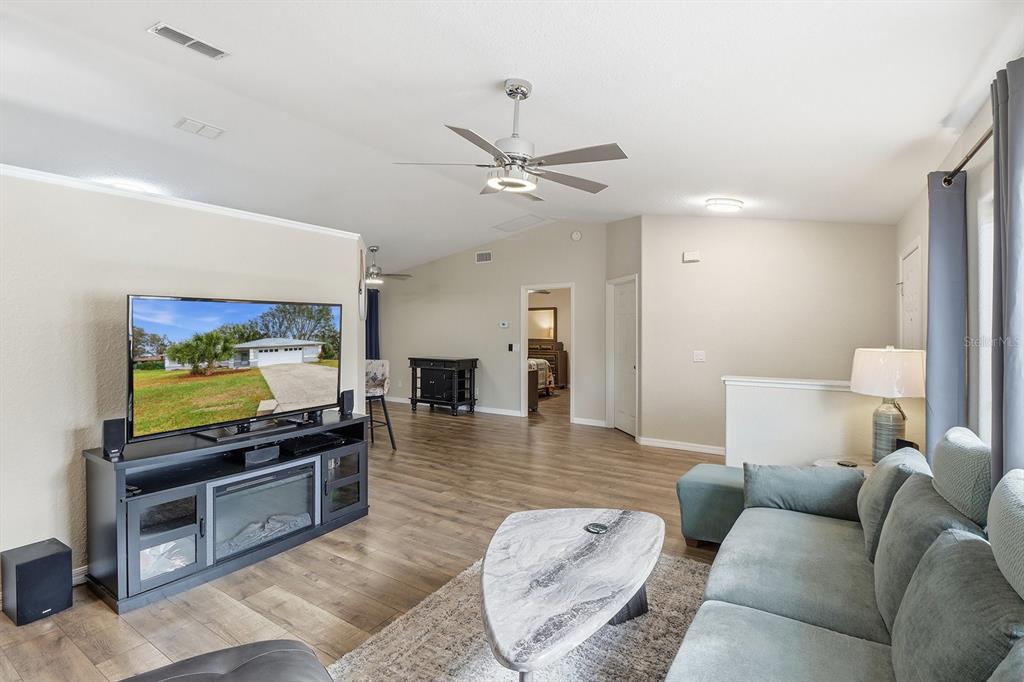 6184 Southwest 100th Loop Ocala, FL 34476 - Photo 12 of 46