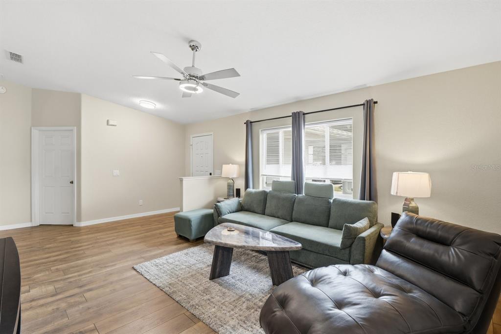 6184 Southwest 100th Loop Ocala, FL 34476 - Photo 13 of 46