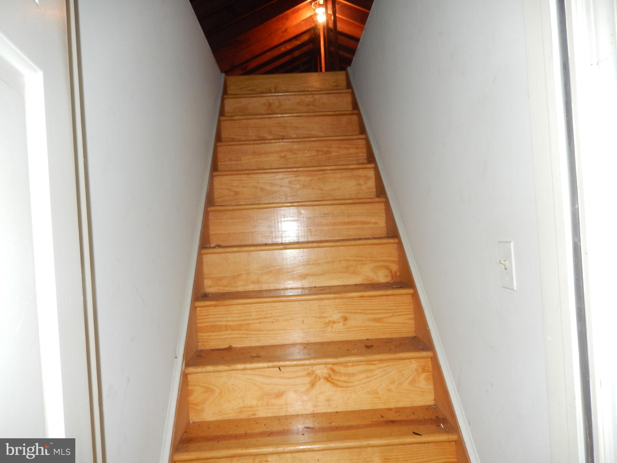 1208 Doves Cove Road Baltimore, MD 21286 - Photo 14 of 28 Interior (General)