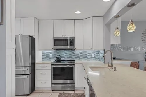 $385,900 | 308 Timberlake Drive, Unit 308, Bradenton, FL 34210