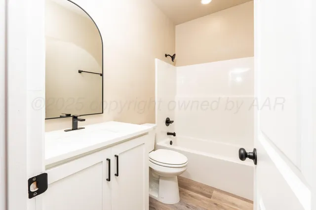 $315,000 | 30 Country Club Drive, Farwell, TX 79325