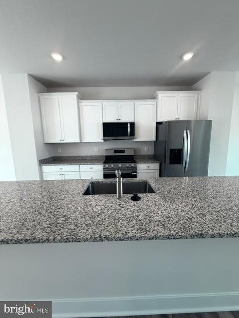 7610 River Reach Road Baltimore, MD 21244 - Photo 9 of 19 Kitchen