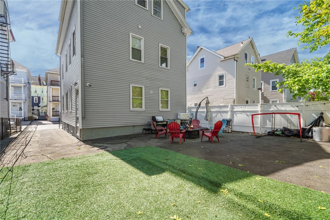 61 Robin Street Providence, RI 02908 - Photo 28 of 28