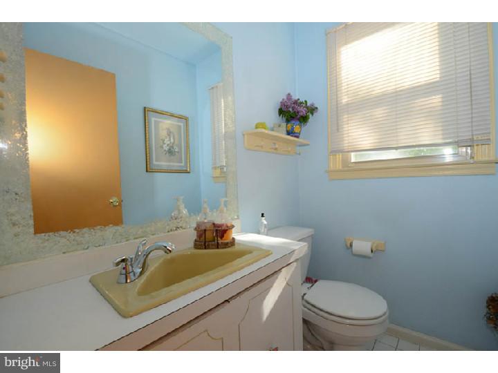 308 Clwyd Road Bala Cynwyd, PA 19004 - Photo 11 of 25