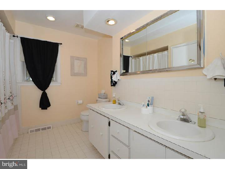 308 Clwyd Road Bala Cynwyd, PA 19004 - Photo 17 of 25