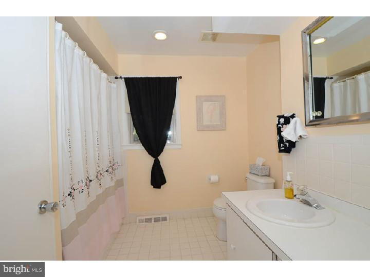 308 Clwyd Road Bala Cynwyd, PA 19004 - Photo 18 of 25