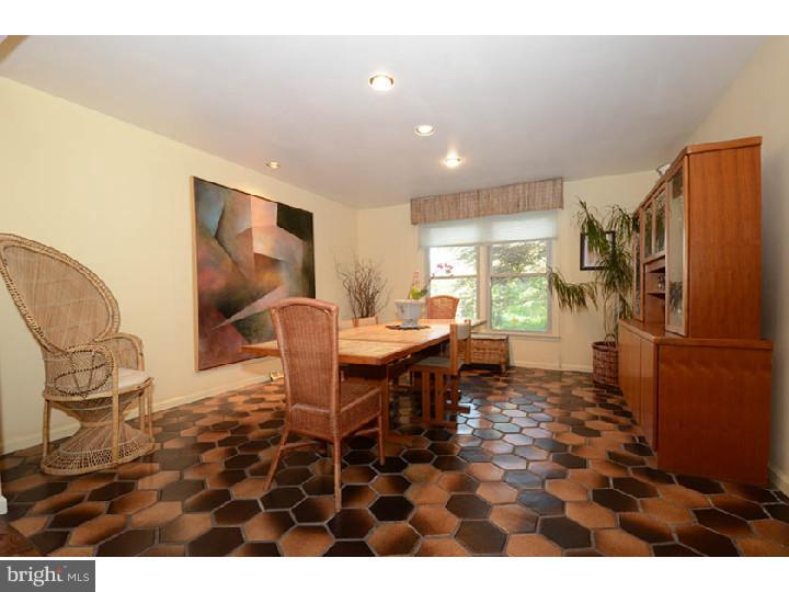 308 Clwyd Road Bala Cynwyd, PA 19004 - Photo 5 of 25