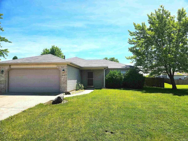 832 Thresher Run, Churubusco, IN 46723