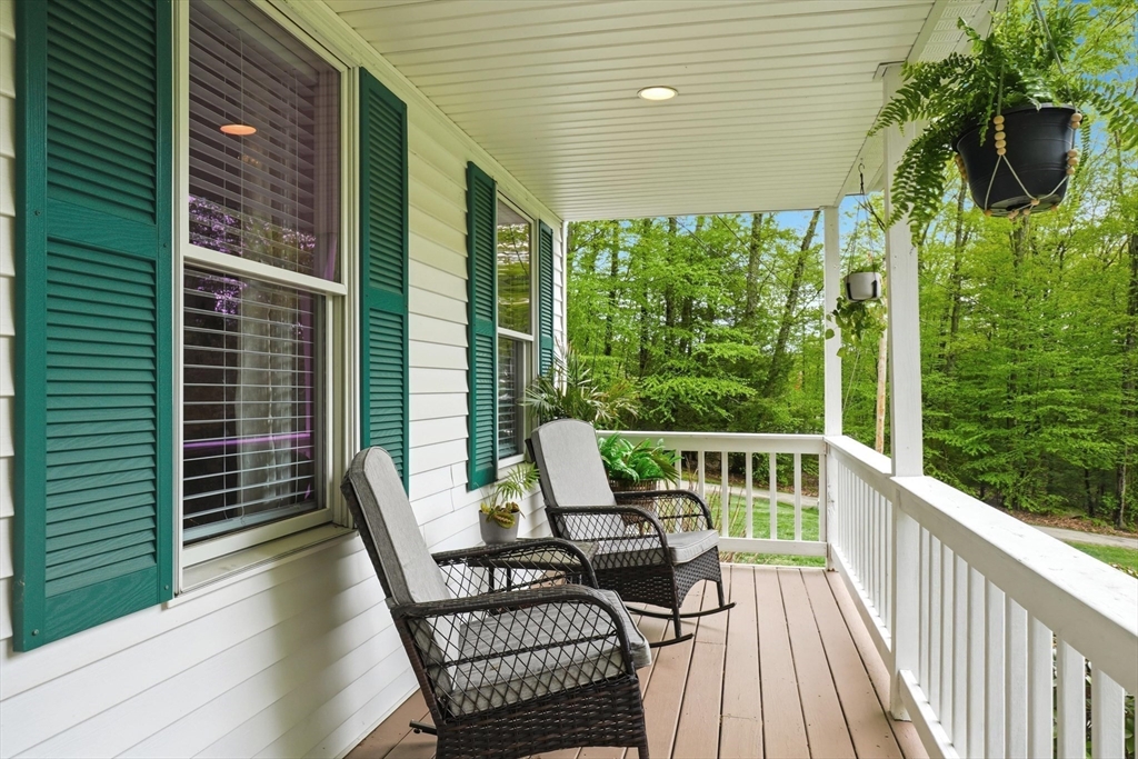 20 Upper Hampden Road Monson, MA 01057 - Photo 3 of 42