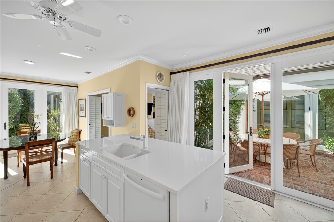 625 Riomar Drive Vero Beach, FL 32963 - Photo 24 of 36