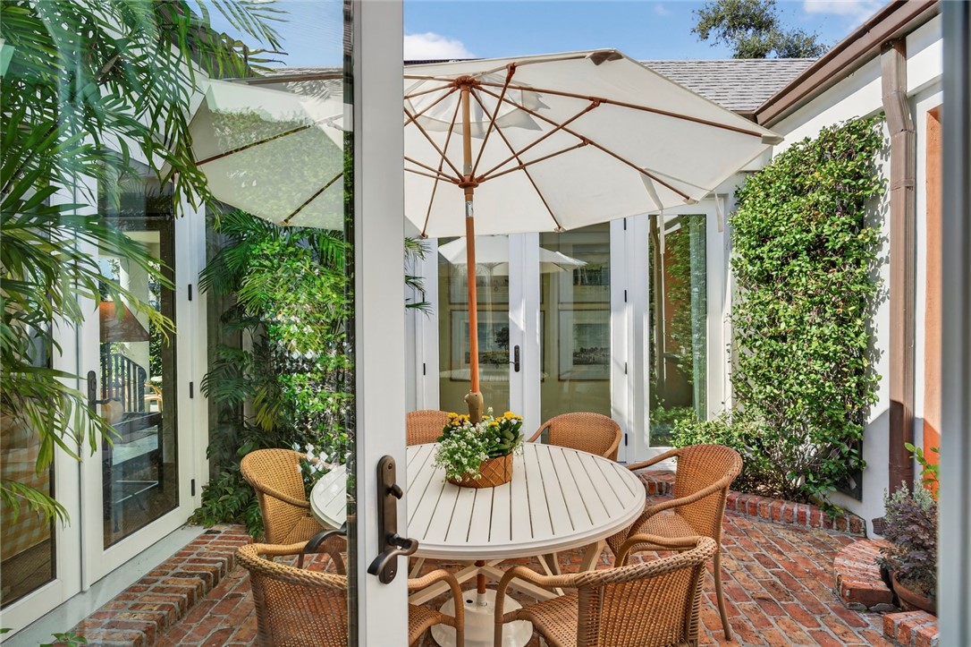 625 Riomar Drive Vero Beach, FL 32963 - Photo 26 of 36