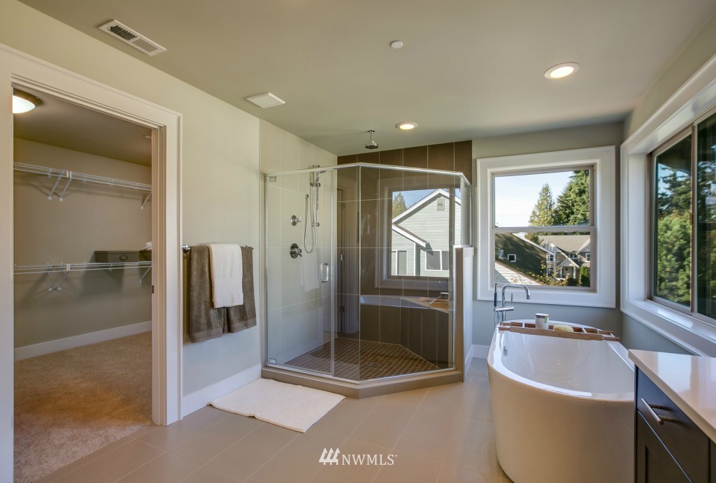 2224 Northeast 28th Street Renton, WA 98056 - Photo 23 of 25