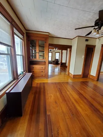 $1,850 | 27 Bond Street, Unit 3, Fall River, MA 02720