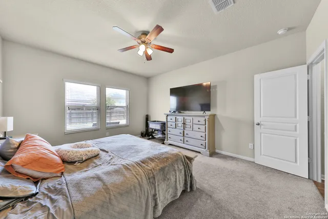 $2,200 | 9035 Bowring Park, Converse, TX 78109