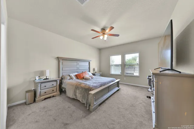 $2,200 | 9035 Bowring Park, Converse, TX 78109