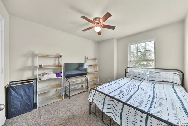 $2,200 | 9035 Bowring Park, Converse, TX 78109