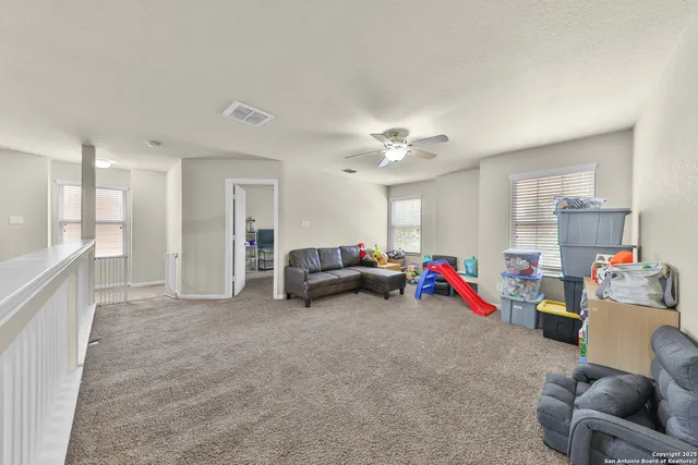 $2,200 | 9035 Bowring Park, Converse, TX 78109